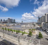 Docklands Private Collection of Apartments - Digital Harbour - Accommodation Mount Tamborine