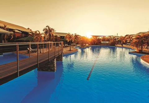 Oaks Cable Beach Resort - Accommodation Mount Tamborine 6