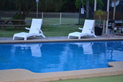 Frankston Motel - Accommodation Mount Tamborine 2