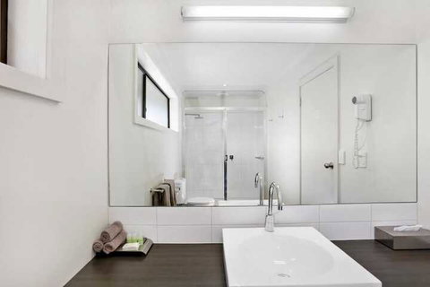 Elm Tree Motel - Accommodation Mount Tamborine 6