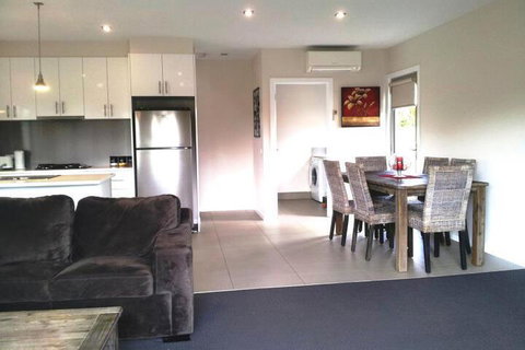 Warrnambool Holiday Accommodation - Accommodation Mount Tamborine 2
