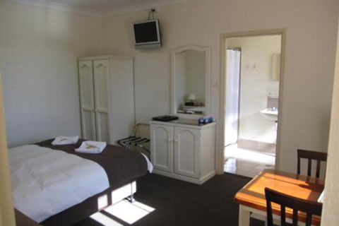 Aussie Settler Motel - Accommodation Mount Tamborine 4