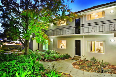 Brighton Serviced Apartments - Accommodation Mount Tamborine 0