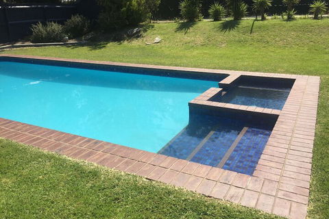 Point Lonsdale Guest House - Accommodation Mount Tamborine 1