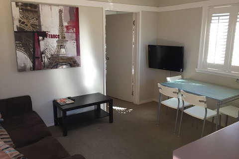 Brisbane Street Studios - Accommodation Mount Tamborine 7