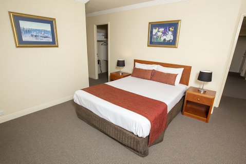 Springwood Tower Apartment Hotel - Accommodation Mount Tamborine 5