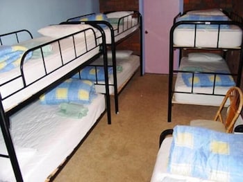 Warrnambool Beach Backpackers - Accommodation Mount Tamborine 5