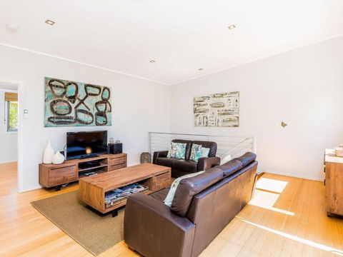 Angourie Blue 7 Stroll To Surfing Beaches. - Accommodation Mount Tamborine 2