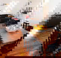 Thelma's Temora - Accommodation Mount Tamborine