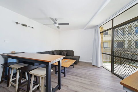 Flynns Beach Apartments 4 41 Pacific Drive - Accommodation Mount Tamborine 3