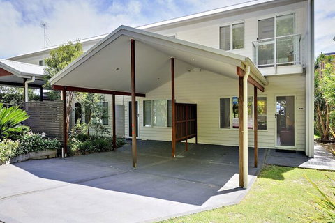 Florida 5 / 5 Lillian Street - Accommodation Mount Tamborine 1