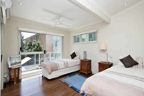 Florida 5 / 5 Lillian Street - Accommodation Mount Tamborine 6