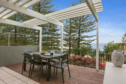 Location Location Location! - Accommodation Mount Tamborine 5