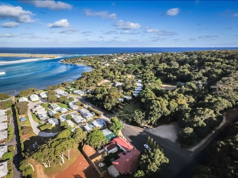 Turner Holiday Park - Accommodation Mount Tamborine 0