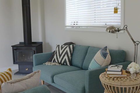Sisters Beach Paradise - Accommodation Mount Tamborine 5