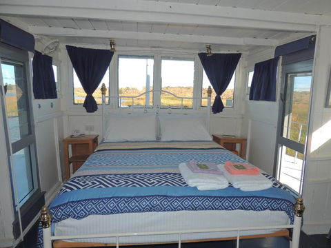 PS Federal Retreat Paddle Steamer Goolwa - Accommodation Mount Tamborine 4