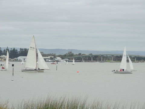 PS Federal Retreat Paddle Steamer Goolwa - Accommodation Mount Tamborine 1