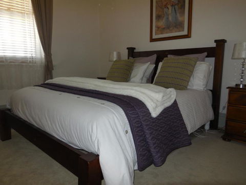 Amalie Cottage Waikerie Unit 1 - Accommodation Mount Tamborine 2