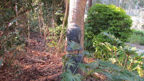 Lake Russell Lakeside Retreat - Accommodation Mount Tamborine 4