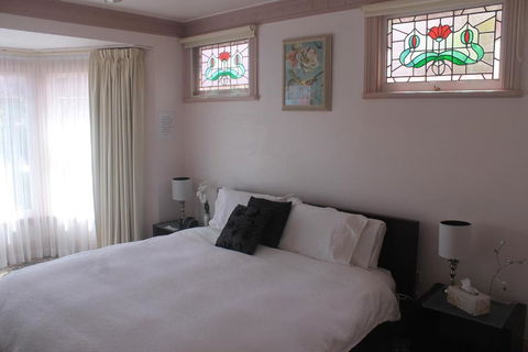 Gardenia House - Accommodation Mount Tamborine 1