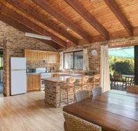75 River Rd Tabourie Hideaway - Accommodation Mount Tamborine
