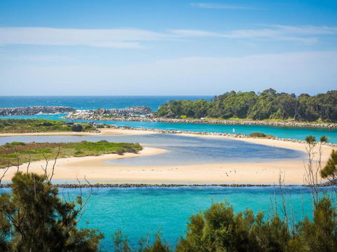 Grand Pacific I Unit 3 - Accommodation Mount Tamborine 1