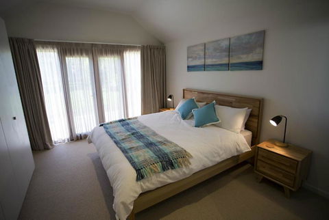 GALWAY COTTAGE - Accommodation Mount Tamborine 5