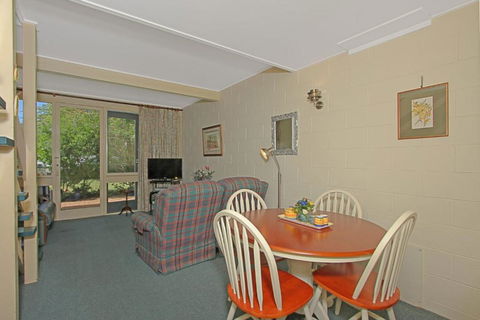 Mitchell Parade 3 / 11 13 - Accommodation Mount Tamborine 4