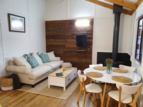 R & R On The Ravine - Accommodation Mount Tamborine 3