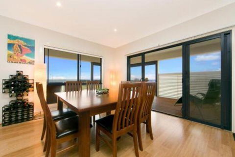 Gizmos Retreat - Accommodation Mount Tamborine 5