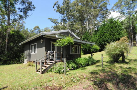 Love Shack 1 Bedroom Cosy Cottage! - Accommodation Mount Tamborine 4