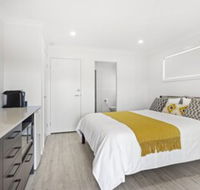 Dolphin Studio Apartment 1a Ocean Street - Accommodation Mount Tamborine