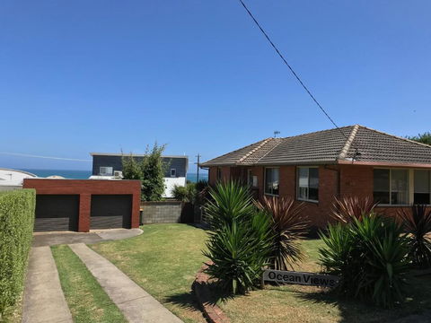 OCEAN VIEWS - Accommodation Mount Tamborine 4