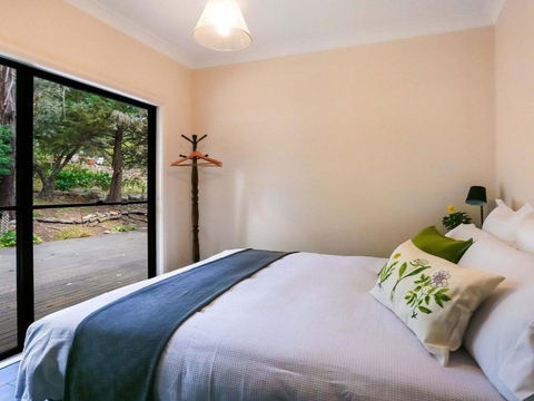 Bellara Your Home Among The Gum Trees! - Accommodation Mount Tamborine 1