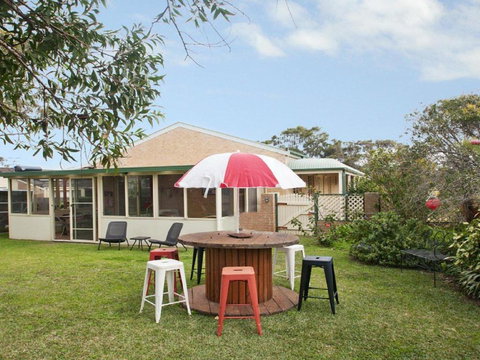 Life Of Riley & Darcey Ideal For Pets - Accommodation Mount Tamborine 2