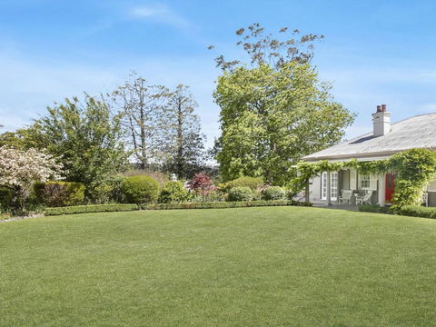 Nattai Lodge House & Cottage In Beautiful Garden - Accommodation Mount Tamborine 2