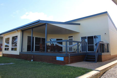 Waterfront On Osprey - Accommodation Mount Tamborine 3