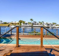 Beautiful waterfront home CHELSEA - Accommodation Mount Tamborine