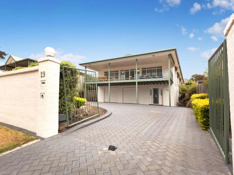 DROMANA BAY VIEWS DROMANA - Accommodation Mount Tamborine 1