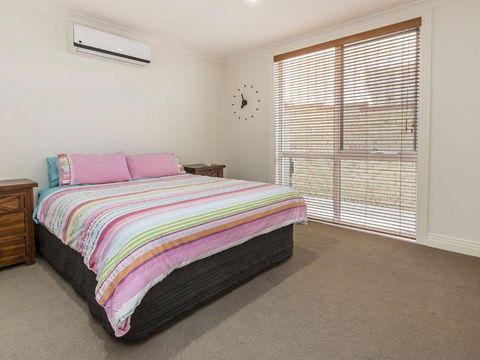 SEA GRANGE MORNINGTON - Accommodation Mount Tamborine 5