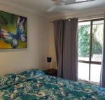 13 Coora Court Sleeps 6 pool air con pets - Accommodation Mount Tamborine