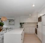 BEAUTIFULLY RENOVATED OCEANSIDE APARTMENT Lamer 9 - Accommodation Mount Tamborine
