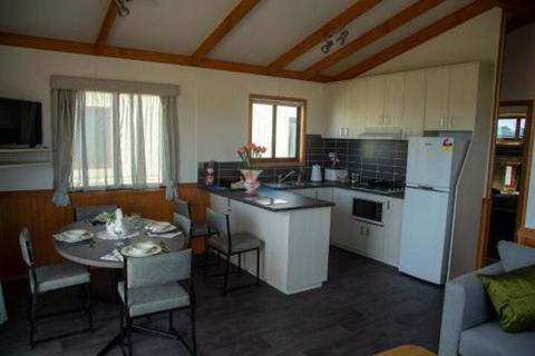 OMARU FARM STAY - Accommodation Mount Tamborine 3
