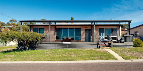 Blue Wren Beach House - Accommodation Mount Tamborine 6