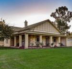 The Jazz B  B - Accommodation Mount Tamborine