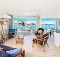 Amazing Waterfront Views Sunshine Coast H330 - Accommodation Mount Tamborine