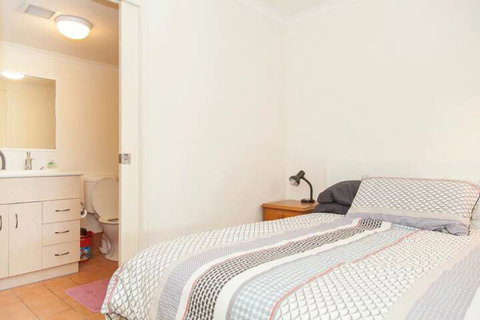 Fortitude Valley 1 Bedroom Apartment - Accommodation Mount Tamborine 6