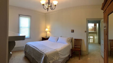 Blayney House - Accommodation Mount Tamborine 3