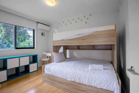 Comfy Holiday House With Pool@rosanna - Accommodation Mount Tamborine 1