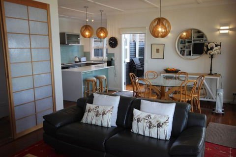 SEA URCHIN - Accommodation Mount Tamborine 2